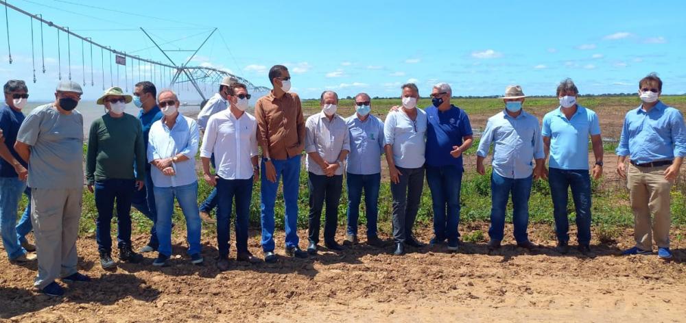Investidores do Sul da Bahia conhecem oportunidades de negócios com cacau no Cerrado e do Polo Agroindustrial